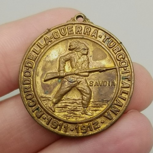 Vintage ricardo della - della, guerra